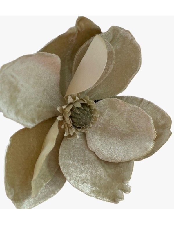 Magnolia Artificiale Beige Effetto Seta Con Clip