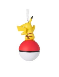Pikachu Christmas Tree... 2