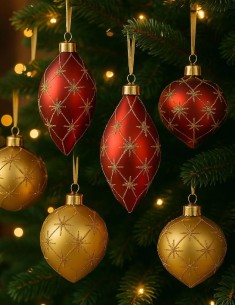 Christmas Glass Bauble with... 2